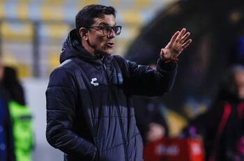 Su futuro en el club estaba definido: Everton se replantea la estadía de este jugador