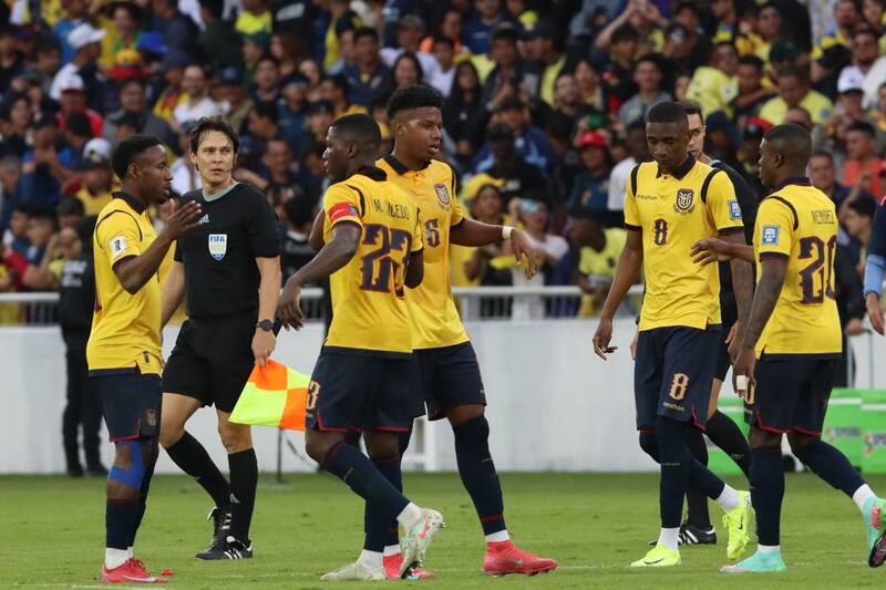 va con sus mejores hombres para enfrentar a Chile. Foto: Agencia EFE.