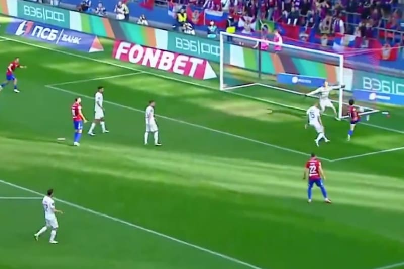 otorgó una precisa asistencia en la victoria del CSKA de Moscú.