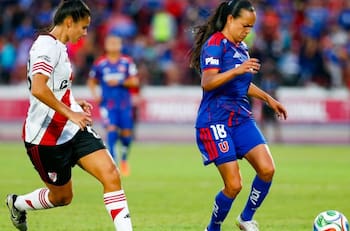 El récord sigue en manos de Colo Colo: la U no pudo quebrar la marca de público para un partido femenino