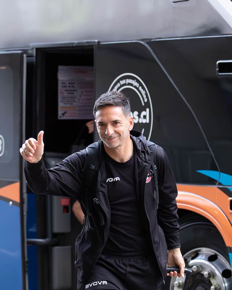 Walter Lemma llegó al Estadio Nacional.