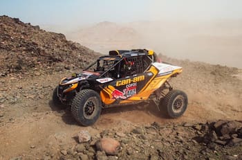 Pese a romper llantas: Chaleco López y un meritorio cuarto lugar en el Rally Dakar