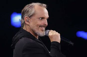 Ex pareja de Miguel Bosé asegura que no tiene "ningún pacto" previo al jucio por la custodia de sus cuatro hijos