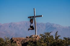 Los mejores cerros de Santiago para reflexionar y hacer deporte en Semana Santa