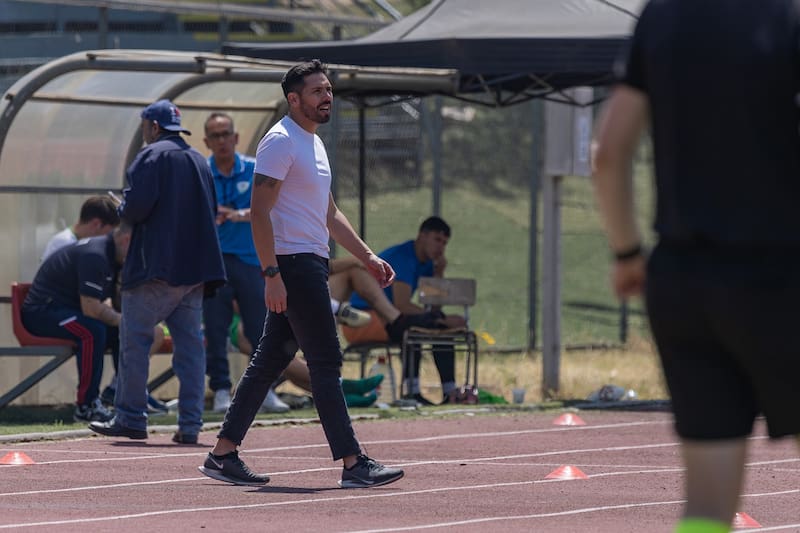 El nuevo DT de SAU consiguió un triunfo en su primer encuentro dirigido. Foto: Felipe Escobedo/EnCancha