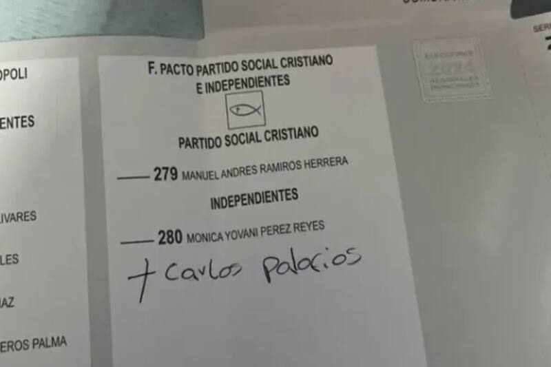Algunos de los votos marcados más viralizados por internet durante estos últimos años.