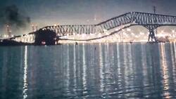 VIDEO | Impactante: El momento en que buque derribó por completo un puente en Estados Unidos