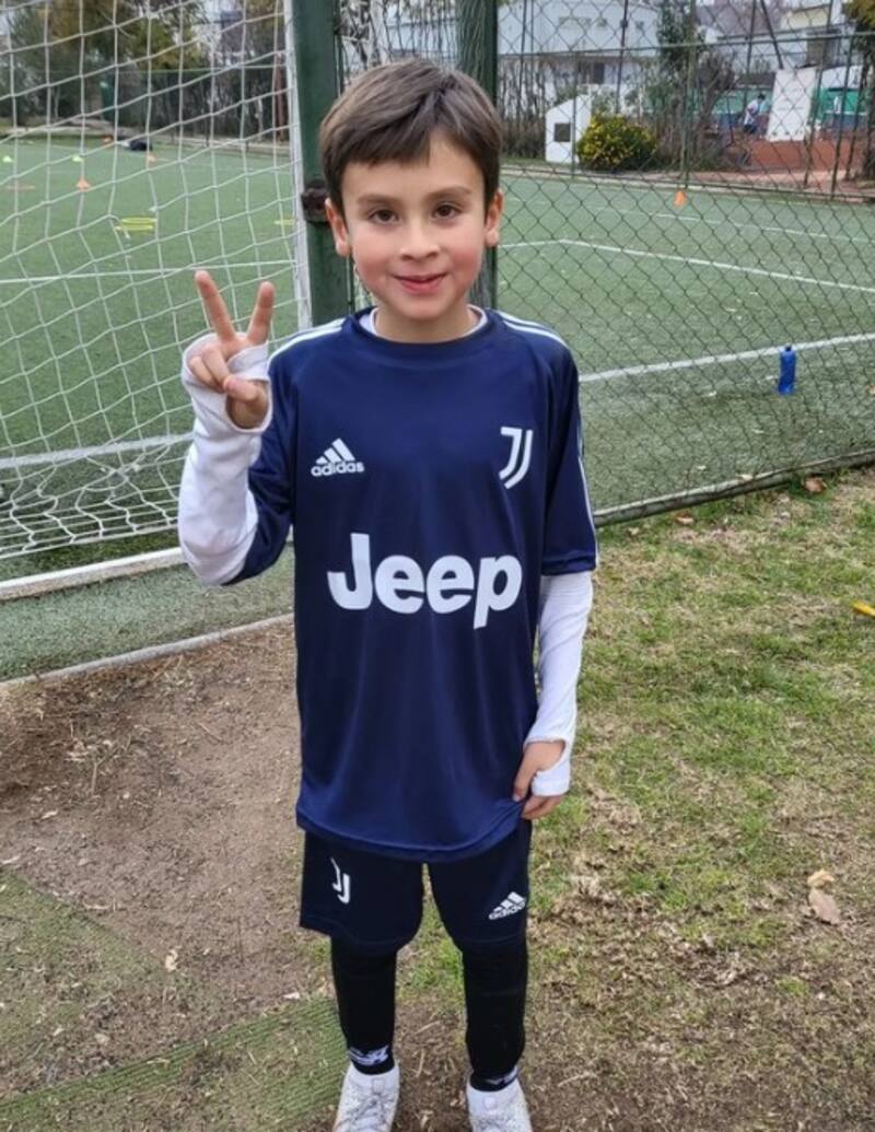 Mariano Kaminki cumplió 10 años en marzo. Créditos: Instagram