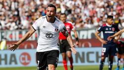 Investigadores aseguran que Esteban Paredes no es el máximo goleador de Primera División