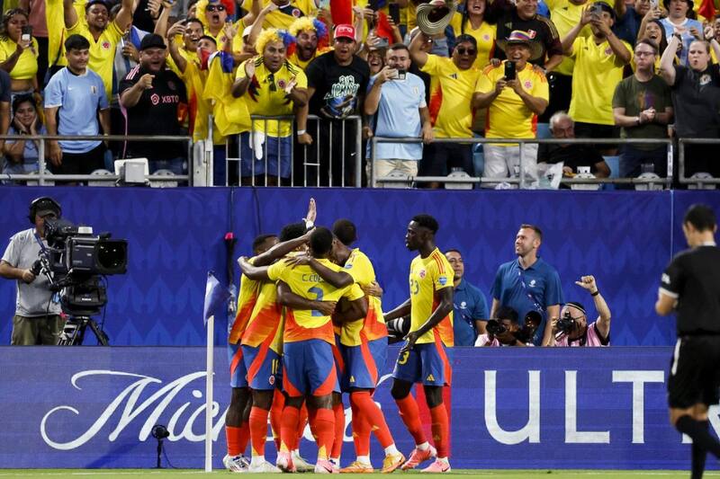 Colombia derrotó a Uruguay y jugará la final continental el domingo ante Argentina, Foto: EFE.