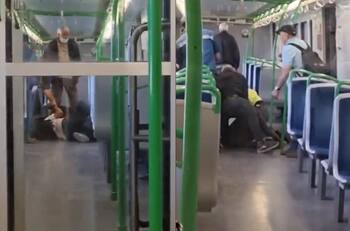VIDEO | Adulta mayor es atacada en metro de Valparaíso: Autor fue detenido por Carabineros