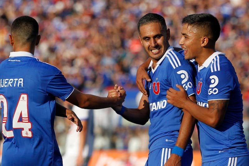 La U volverá a jugar en el Estadio Santa Laura como local tras la primera jornada ante Huachipato. Agencia Aton.