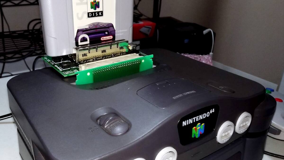 Coleccionista abrió inédito kit de desarrollo de Nintendo 64DD en perfectas condiciones