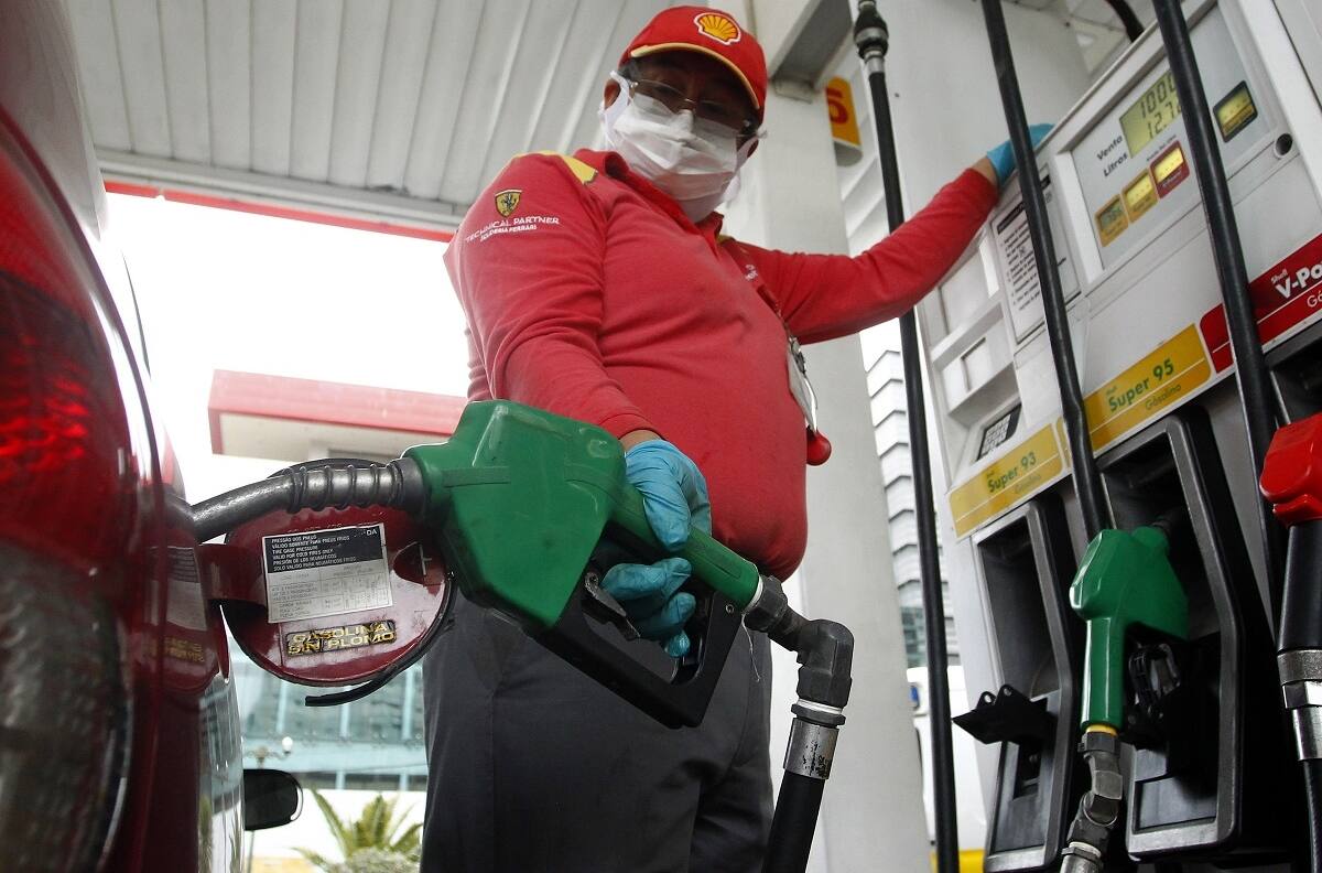 Precio de la bencina: ¿Cuánto bajará el valor de los combustibles este jueves 8 de diciembre?