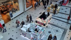 Al menos seis grandes empresas internacionales han comenzado a cerrar sus tiendas e irse de Chile en lo que va del 2025