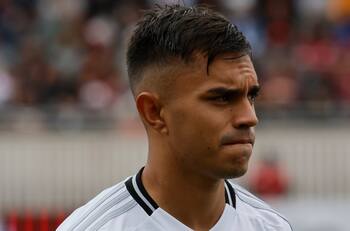 Vicente Pizarro dejaría Colo Colo a mitad de temporada: este equipo Europeo buscará su fichaje