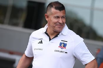 Lo pidió Jorge Almirón: el mundialista con Argentina que asoma como posible refuerzo de Colo Colo