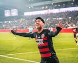 VIDEO | Contragolpe letal y definición de crack: Darío Osorio marca un golazo en Dinamarca