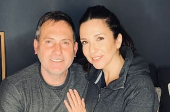 "Celebrar, agradecer y amar": El romántico saludo de aniversario de Karla Constant a su pareja, Andrés Villaseca