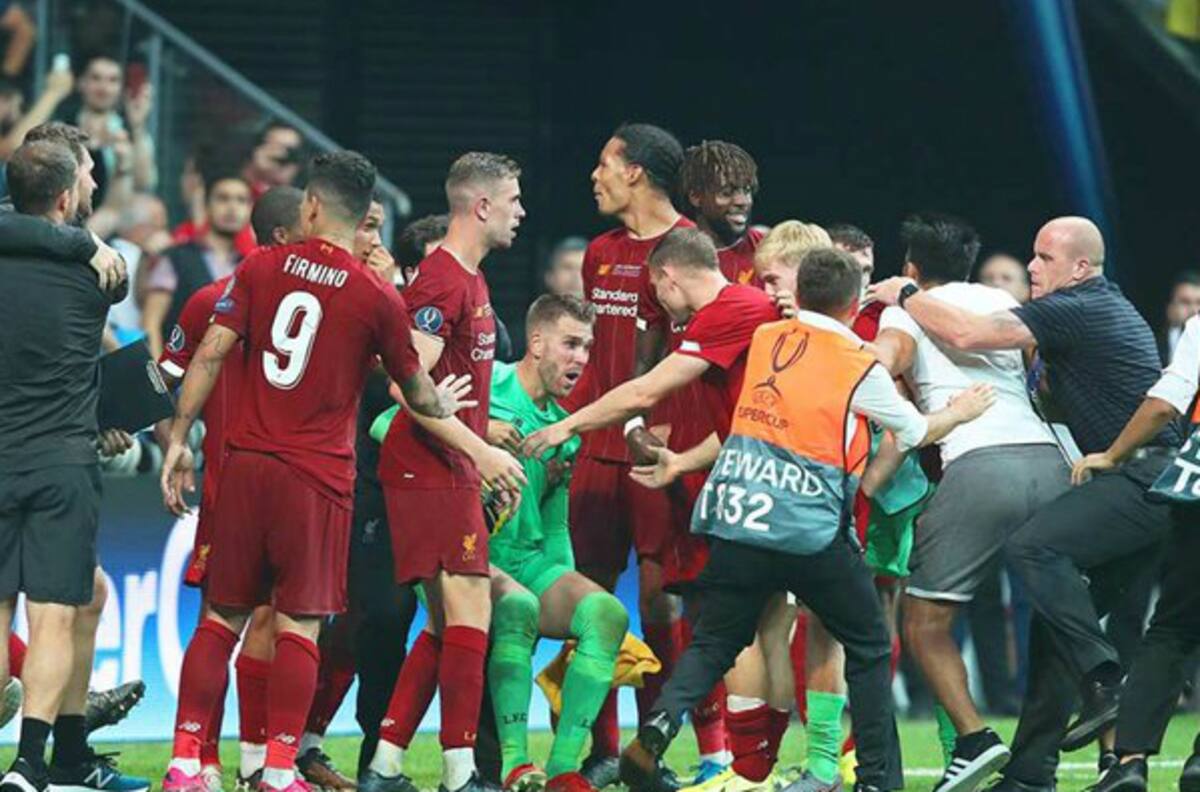 La insólita lesión de Adrián provocada por un hincha en la Supercopa