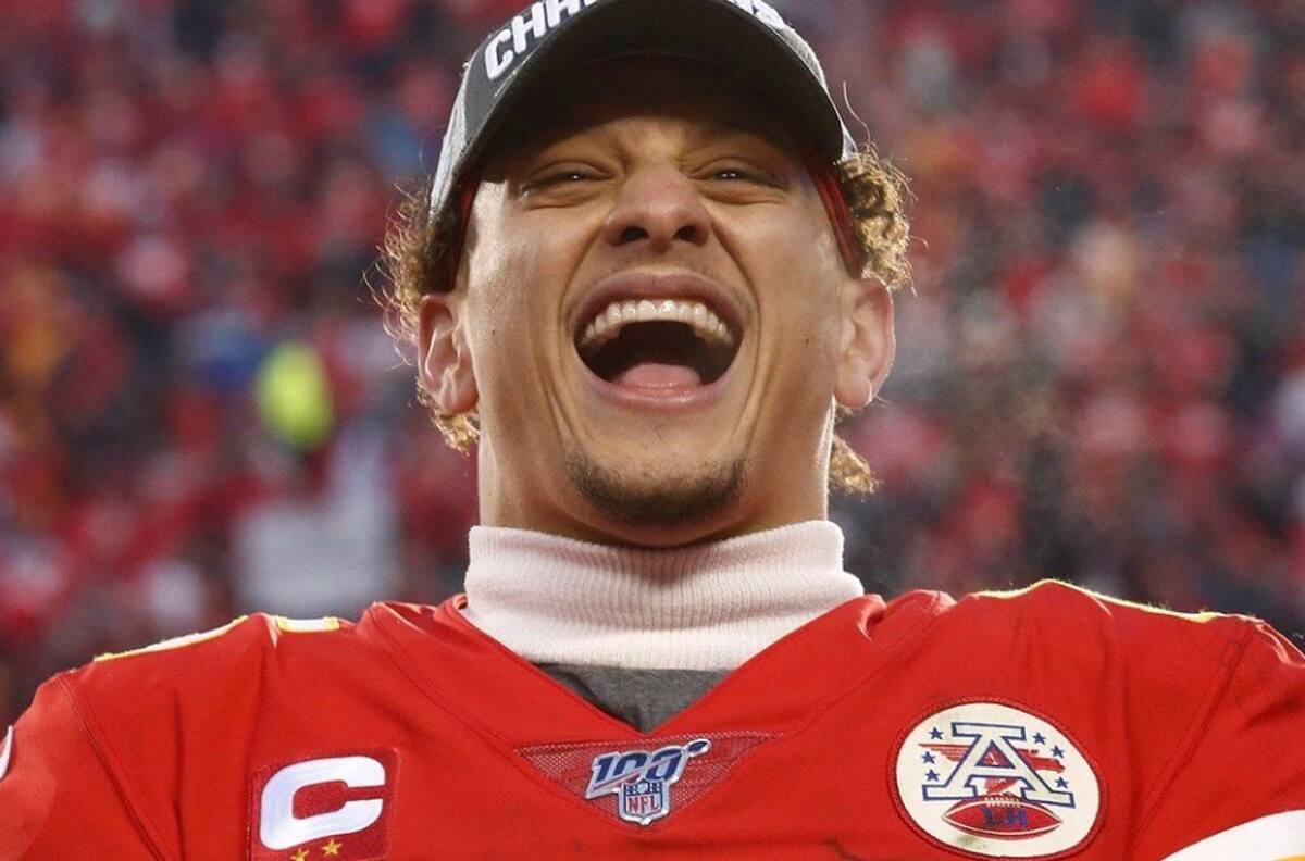 Récord absoluto: Jugador de la NFL firmó contrato por $503 millones de dólares