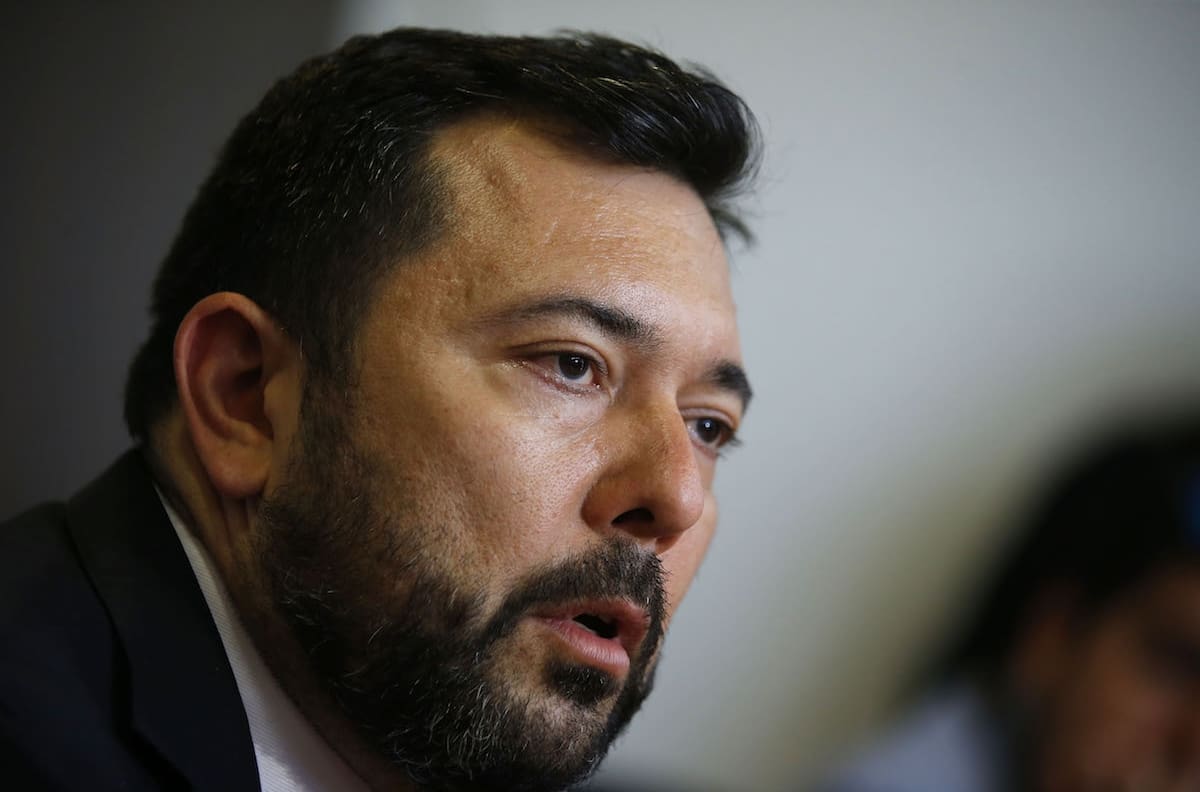 Formalizan a fiscal Bufadle: Es acusado de abuso sexual por sorpresa