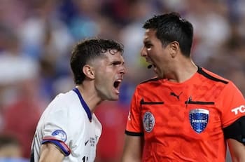 VIDEO | Nueva polémica en Copa América: árbitro peruano le negó el saludo a Christian Pulisic