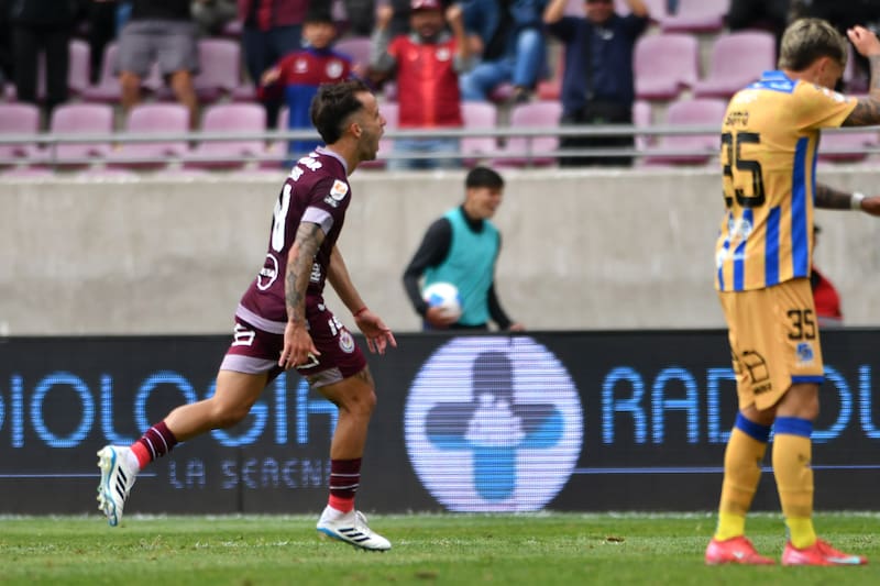 en el triunfo de Deportes La Serena sobre Everton. Agencia Aton