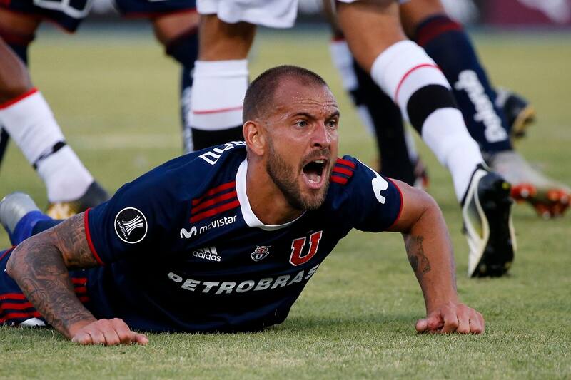Futbol, Universidad de Chile vs Melgar
Copa Libertadores 2019
El jugador de Universidad de Chile Lucas Aveldano se lamenta tras desperdiciar una ocasion de gol contra Melgar durante el partido de Copa Libertadores disputado en el estadio Nacional de Santiago, Chile.
13/02/2019
Andres Pina/Photosport
Football, Universidad de Chile vs Melgar
2019 Copa Libertadores Championship
Universidad de Chile's player Lucas Aveldano reacts after wasting a chance of goal against Melgar during the Copa Libertadores Championship match held at the National stadium of Santiago de Chile.
13/02/2019
Andres Pina/Photosport
