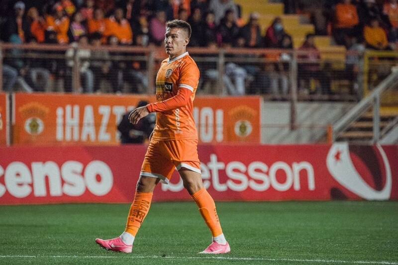 Cristian Insaurralde negocia para continuar en Cobreloa. Foto: Cobreloa @xavierfran_ph