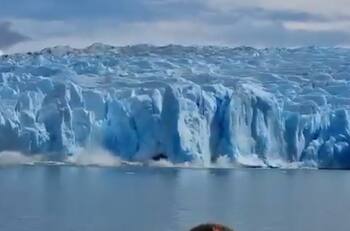 VIDEO | Glaciar Grey sufrió enorme desprendimiento de hielo: Turistas captaron el momento exacto en que ocurrió