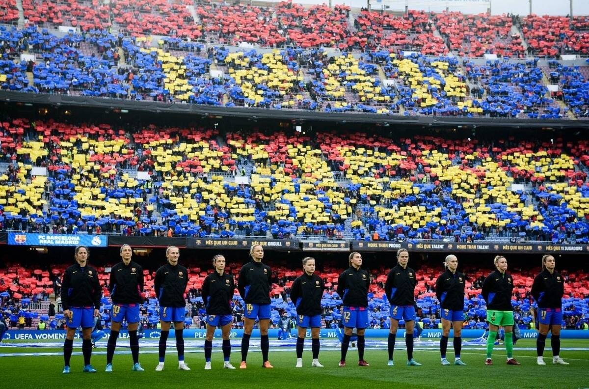 Récord mundial: 91.553 fanáticos del fútbol femenino repletaron el Camp Nou para el Barcelona - Real Madrid