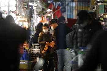 Fase 2 en Santiago: Alta aglomeración en La Vega y 479 detenidos por no portar permiso