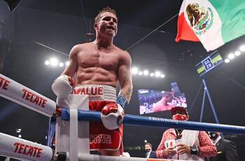 Canelo Ávarez vs Caleb Plant: Hora y dónde ver en vivo por TV y online
