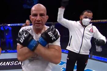 UFC Fight Night: Glover Teixeira derrotó inapelablemente a Anthony Smith en la pelea estelar