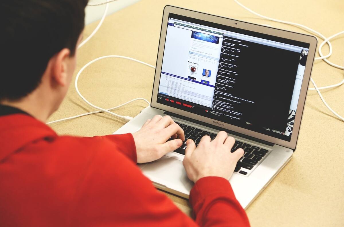 Cursos gratis de programación para jóvenes: ¿Cómo postular y cuáles son los requisitos?