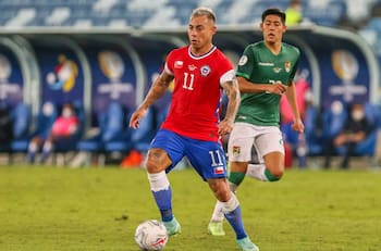 Eduardo Vargas llegará a los cien partidos con la Roja en el duelo ante Brasil