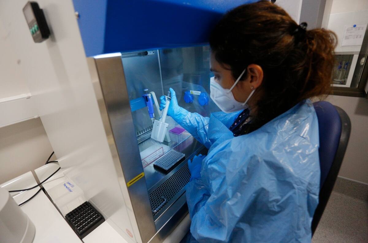 Deltacron: descubren en Chipre nueva variante del Covid que combina las Delta y Ómicron