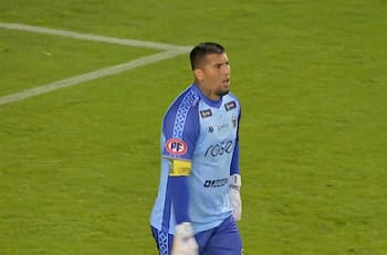 El arquero quedó pidiendo explicaciones: ¿Es esta la peor barrera del año en el fútbol chileno?
