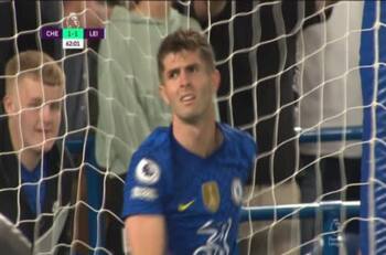 VIDEO | ¿Pero cómo?: Christian Pulisic perdió increíble gol en el empate del Chelsea ante el Leicester