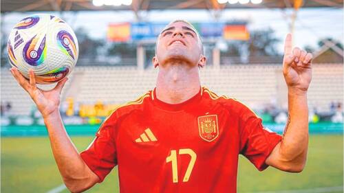 figura del Real Betis de Manuel Pellegrini, hombre clave de la Sub 19 de España.