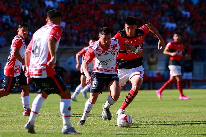llevó todo al alargue en el Estadio Fiscal de Talca.