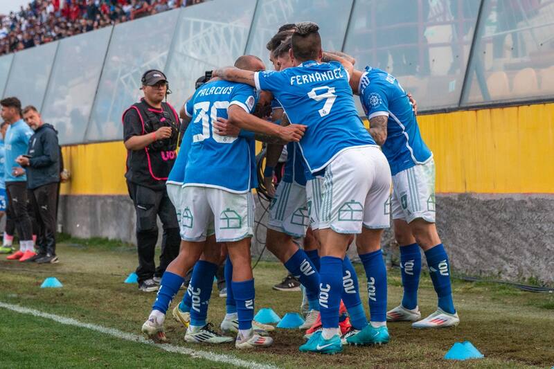 celebrando el gol del triunfo ante la UC en Santa Laura. Foto: Felipe Escobedo.