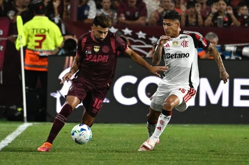 Argentinos y brasileños disputarán el partido de vuelta de la Recopa Sudamericana. Foto: @clublanusoficial en Instagram.