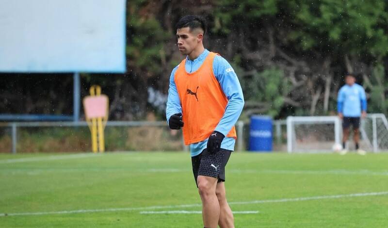 Alexander Aravena tendrá que seguir esperando por su debut, que seguramente se dará el fin de semana. (Foto: @Alexander_A9)