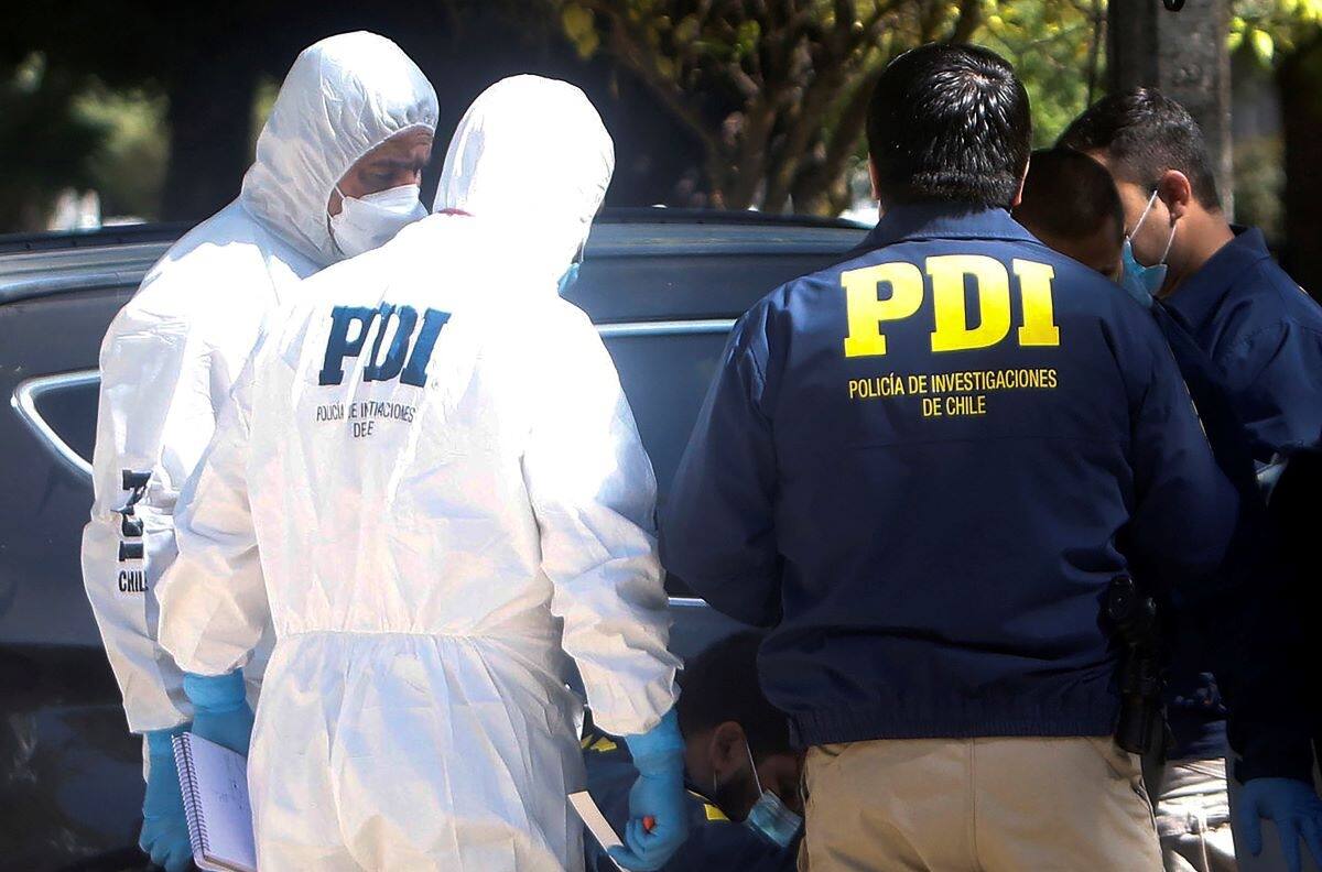 Hombre fue brutalmente asesinado dentro de un cité clandestino en Santiago Centro