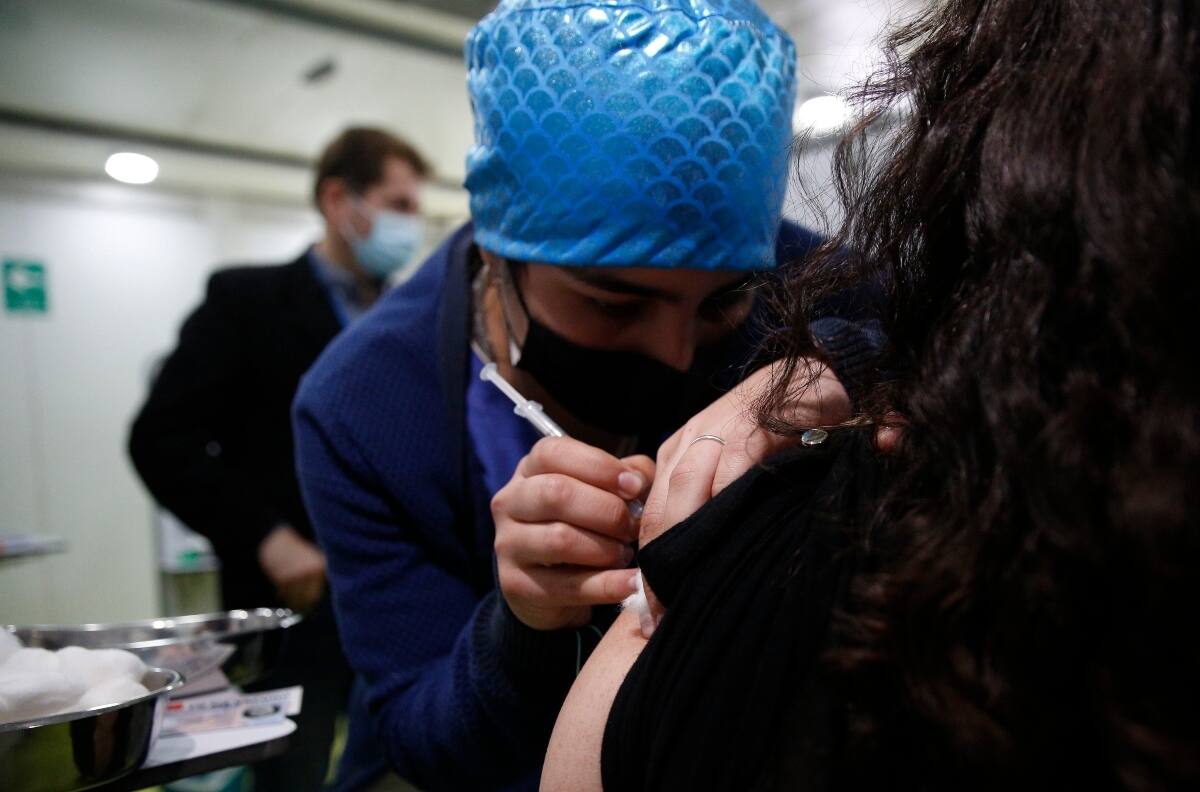 Variante Ómicron: Minsal reportó 248 casos activos, casi el doble de los últimos días