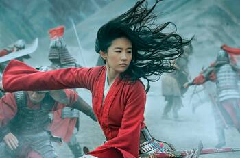 La pelea más grande de "Mulan": La guerrera define su estreno en medio de la pandemia