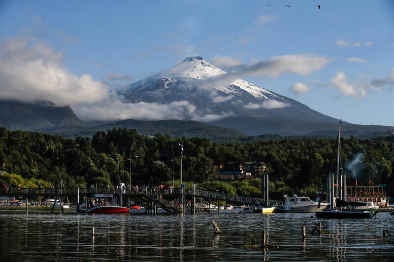 Desde termas hasta recorridos por la naturaleza so algunos de los panoramas imperdibles de Pucón.