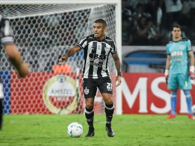 Unión Española y Deportes Iquique se pelean el fichaje de este volante del fútbol argentino